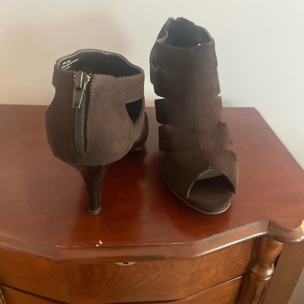 Chic Black suade Women's Heeled Booties